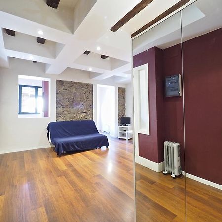 Sunny Apartments บาร์เซโลนา ภายนอก รูปภาพ